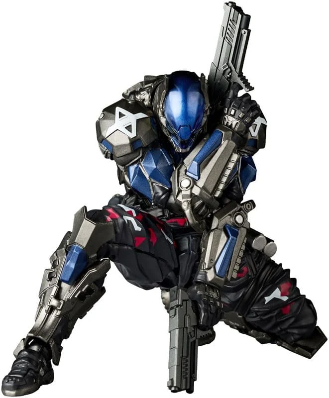 Revoltech Amazing Yamaguchi Batman Arkham Knight (Ver. 1.5) Action Figure